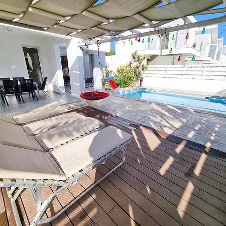 Villa With Private Pool And Bbq 2 *