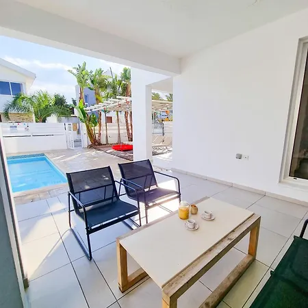 With Private Pool And Bbq 2 Villa Perivolia